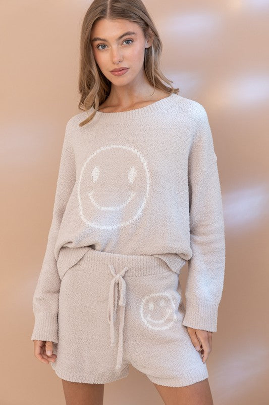 Cozy Smiley Short Set