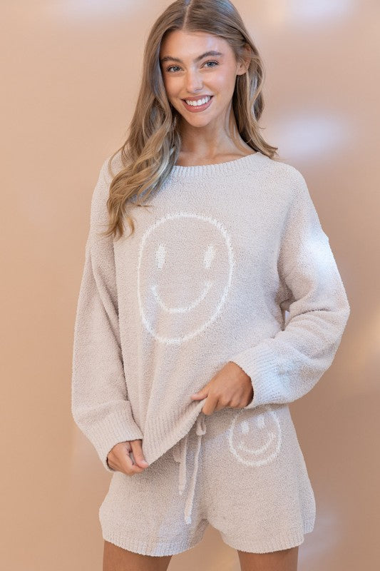 Cozy Smiley Short Set