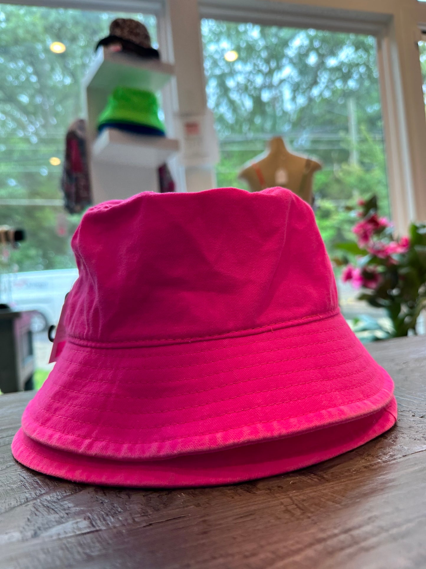 Vibrant Bucket hat